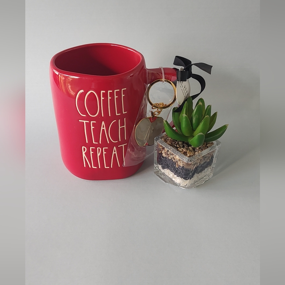Rae Dunn Coffee Teach Repeat Mug With Key Chain (Apple) Color Magenta New